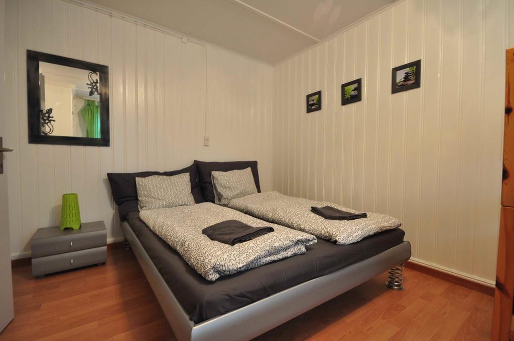 Interlaken Town House Sleeps 12 Guests Central Стая снимка